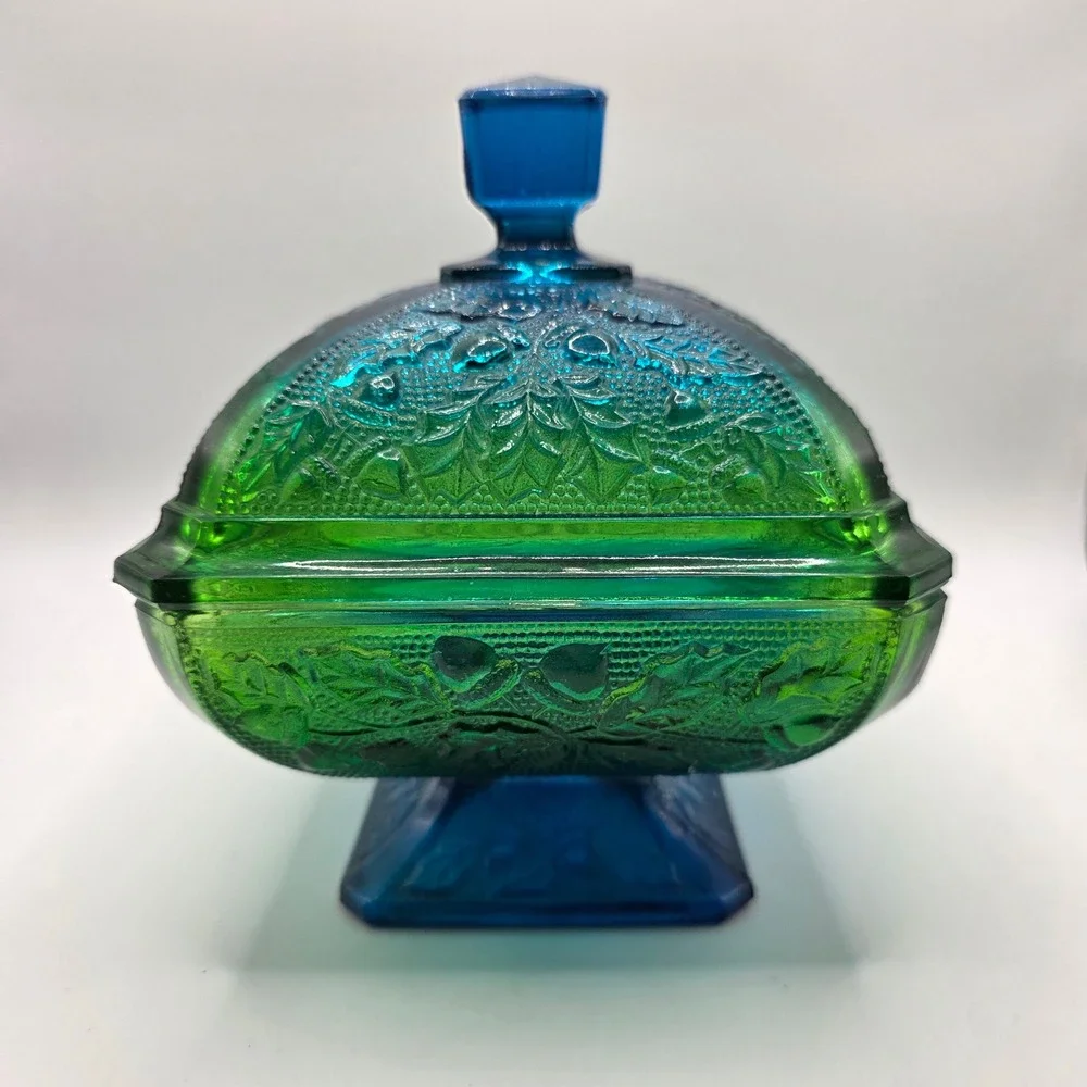 Vintage Jeanette Glass Harvest Grape Candy Dish Green Blue Ombre